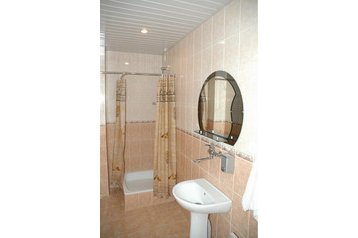 Ucraina Privát Mukačeve / Mukačevo, Esterno